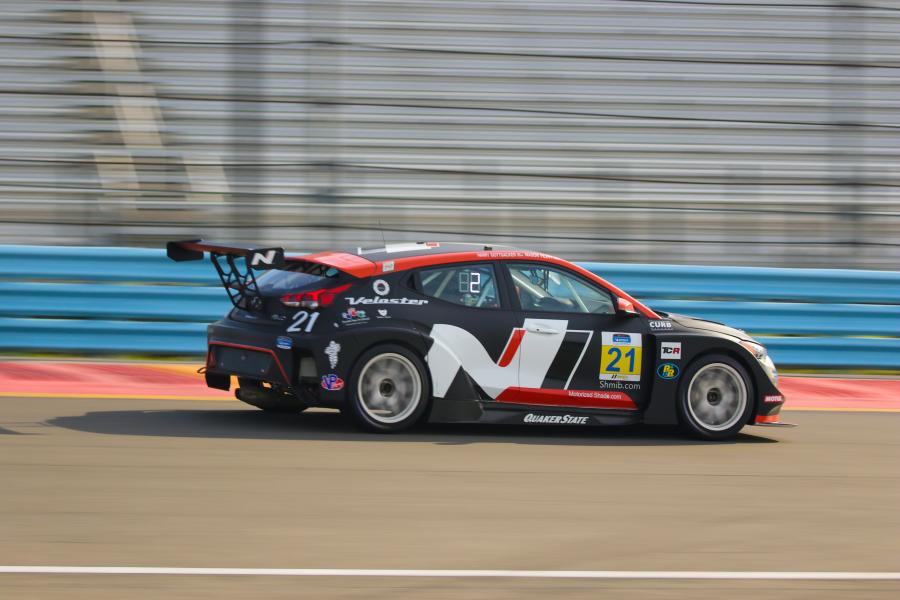  Hyundai Veloster N TCR 2019 года  (фото 26 из 27)